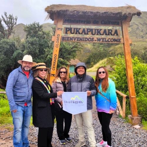 Familia en Puka Pukara