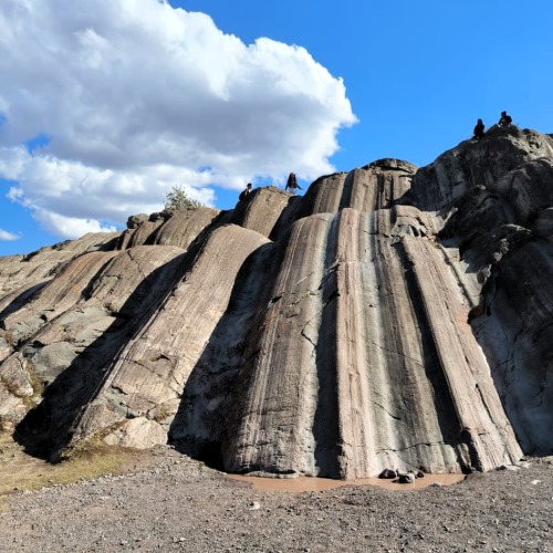 Rodaderos de piedra en Sacsayhuaman